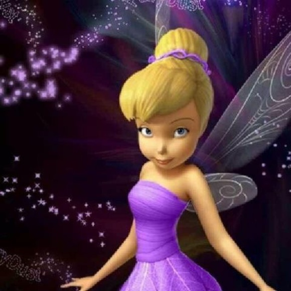 Profile Picture of Beverley Lempp (@beverleylempp) on Poshmark