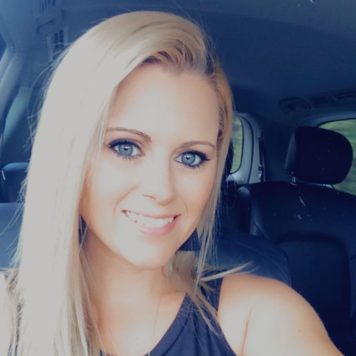 Profile Picture of L.Englehart (@lauraenglehart2) on Tiktok