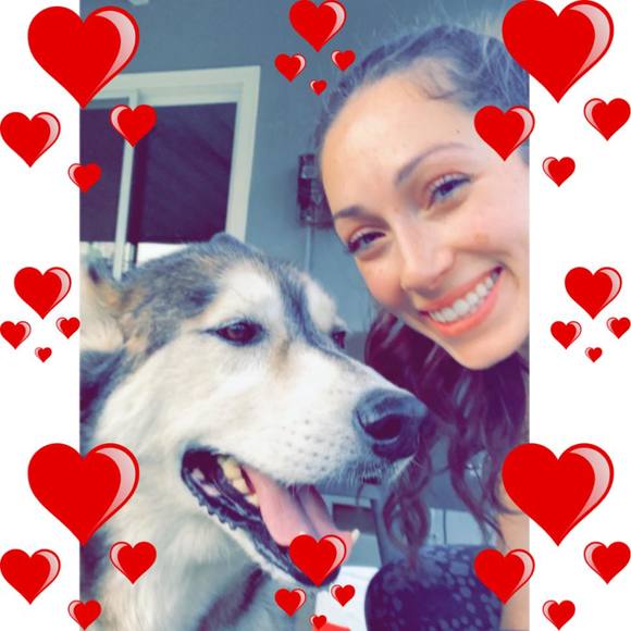 Profile Picture of Courtney Grewal (@court92395) on Poshmark