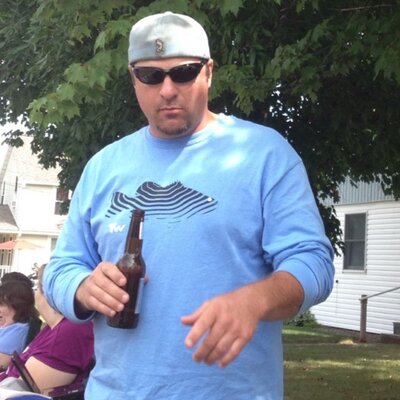 Profile Picture of Truth (@RealGaryJaro69) on Twitter