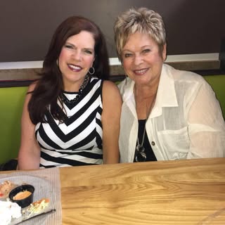 Profile Picture of Heidi Holtz Blessing (@heidiblessing_) on Instagram