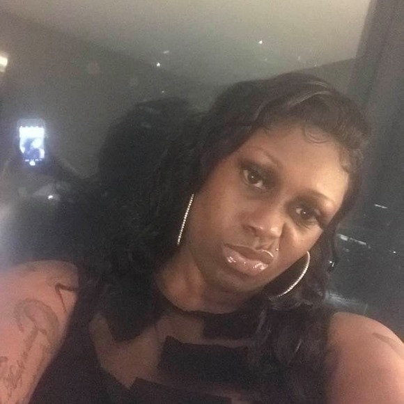 Profile Picture of Kei kei Cathey (@msburkeen26) on Poshmark