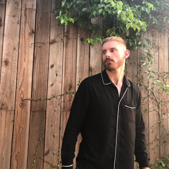 Profile Picture of Michael Groot (@mikegroot) on Poshmark