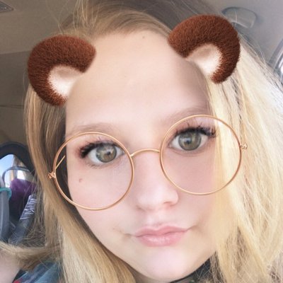 Profile Picture of Amelia Barlow (@AmeliaB89282588) on Twitter