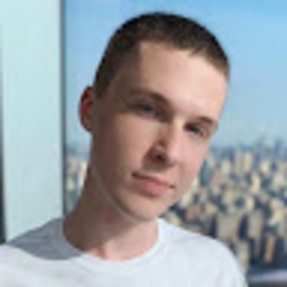 Profile Picture of Maxwell Mierzejewski (@maxwellmski) on Poshmark