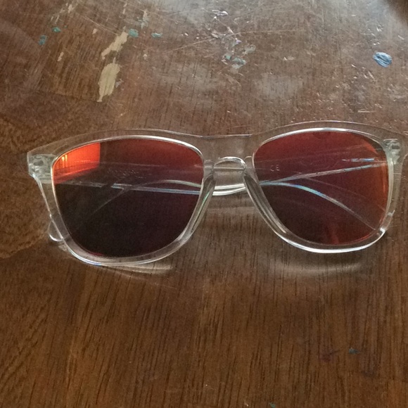 Profile Picture of Rex Thomas (@rthomas117) on Poshmark