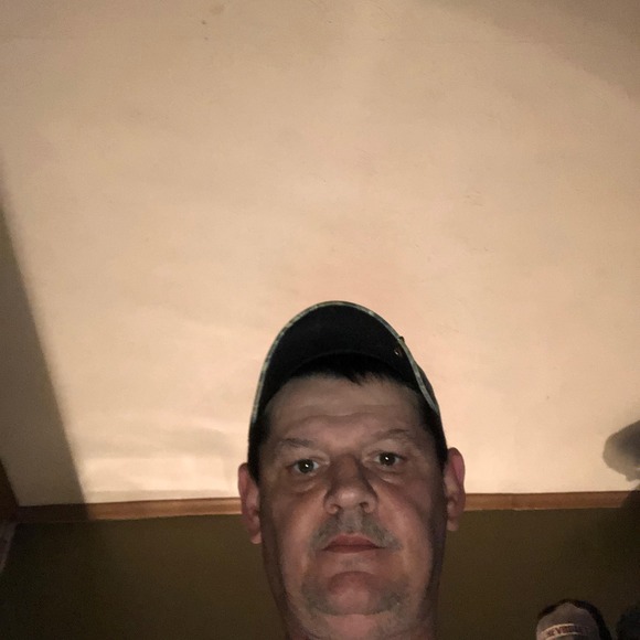 Profile Picture of Brad Akers (@brad_akers) on Poshmark