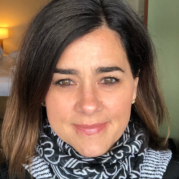 Profile Picture of Stephaine Lebouef (@lechip1) on Poshmark