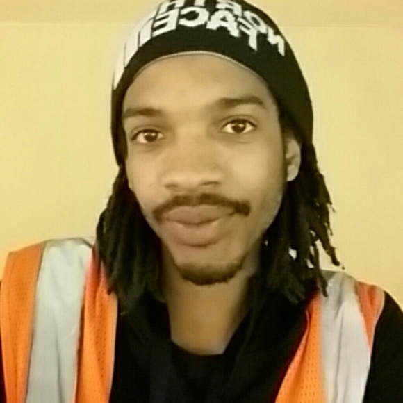 Profile Picture of Anthony Lamar (@alamar6) on Poshmark