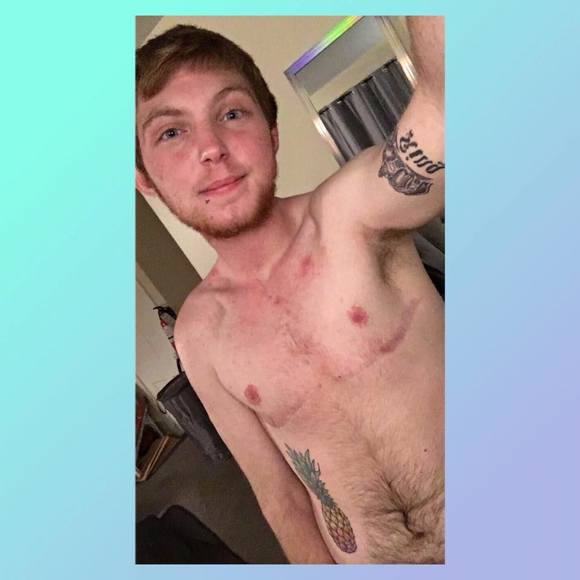 Profile Picture of Alex Reynolds (@alex_reynolds7) on Poshmark
