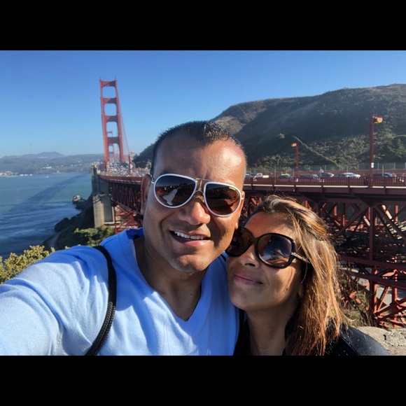 Profile Picture of Roland Cardoza (@carosami) on Poshmark