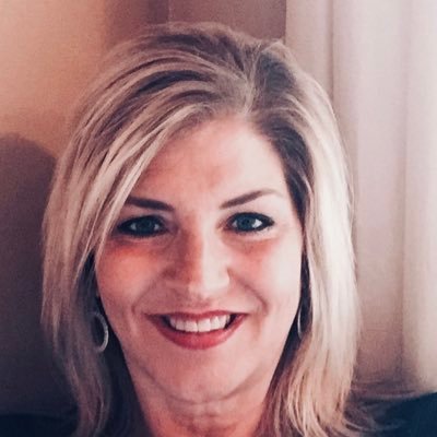 Profile Picture of Julie Koenig (@JulieKoenig18) on Twitter