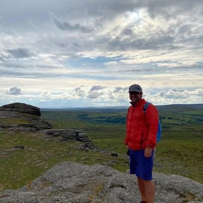 Profile Picture of Tom Stanier (@FullyBeerded) on Twitter