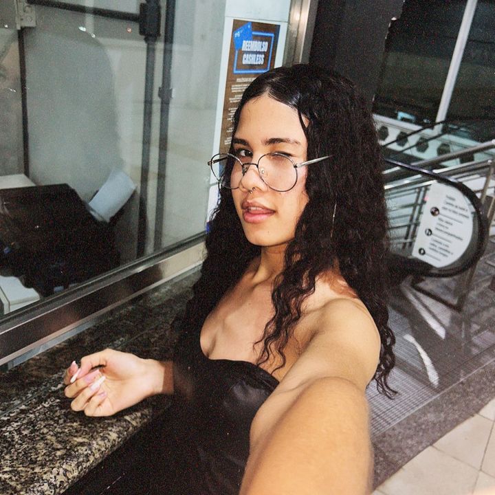 Profile Picture of Claryce (@clarycee_ee) on Tiktok