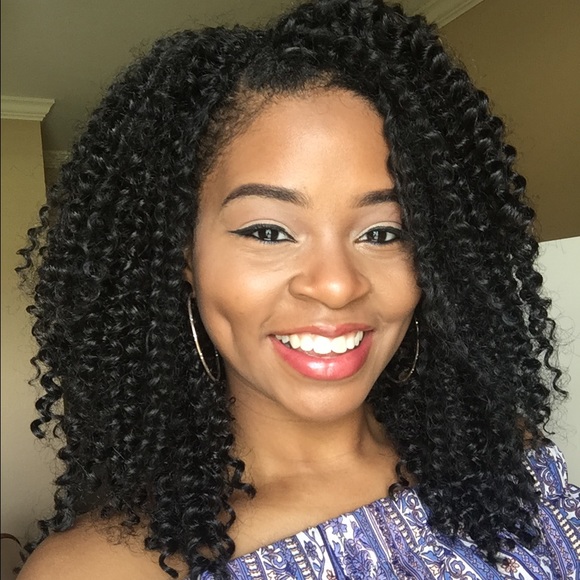 Profile Picture of Tamara Crenshaw (@bamabeautydiva) on Poshmark