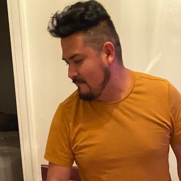 Profile Picture of Fernando Rojas (@ferchoo) on Poshmark
