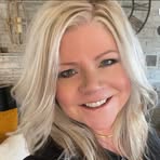 Profile Picture of Jen Willard Unruh (@jen.w.unruh) on Facebook