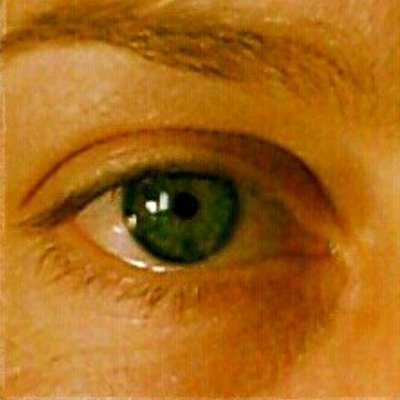 Profile Picture of Vicky Ball  🧜‍♀️ 🦄 🦖 (@vjb1975) on Twitter