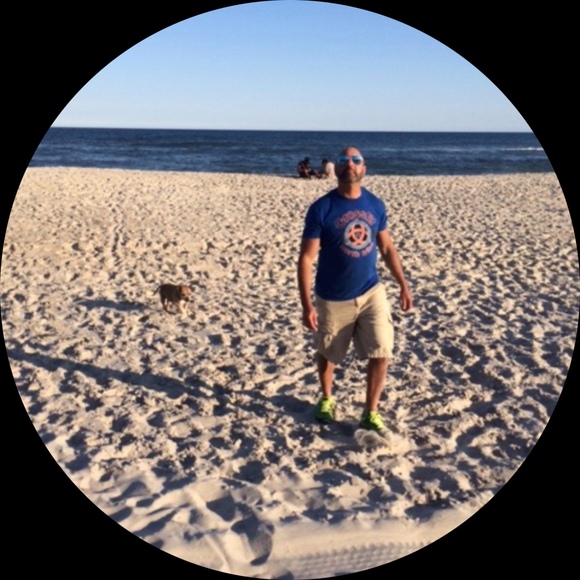 Profile Picture of David Rosenbaum (@northforkguy) on Poshmark