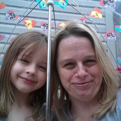 Profile Picture of Tracey L Mullins (@TraceyLMullins1) on Twitter