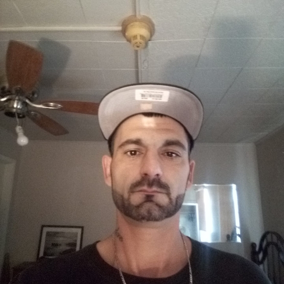 Profile Picture of Brad Cirillo (@bradcirillo) on Poshmark