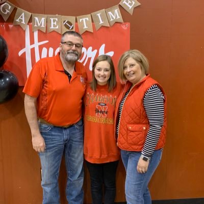 Profile Picture of Caitlin Dahl (@cdahl38) on Twitter