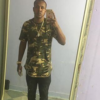 Profile Picture of Randy Gracia (@randy.gracia.148) on Facebook