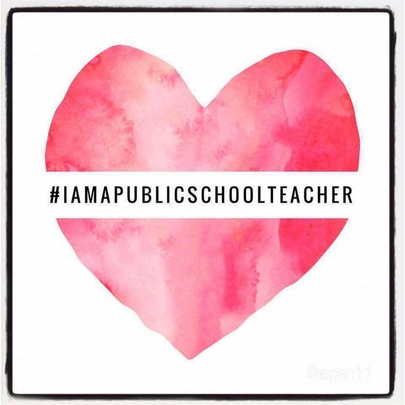 Profile Picture of Sarah Brookner (@sbrookner) on Poshmark