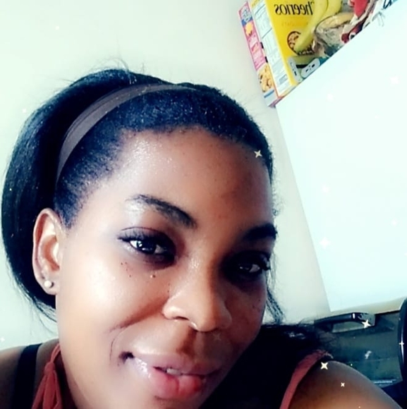 Profile Picture of Ronda Ramine (@ronda4all) on Poshmark