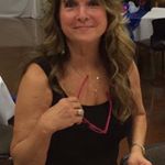 Profile Picture of Julia Savoy Forman (@juliasavoyforman) on Instagram