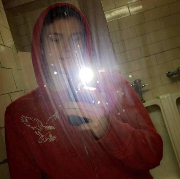 Profile Picture of Jacob Olinger (@jacobolinger) on Poshmark