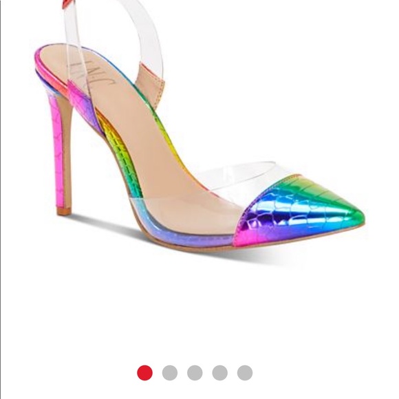 Profile Picture of Shayla Alexander (@shayshay72076) on Poshmark