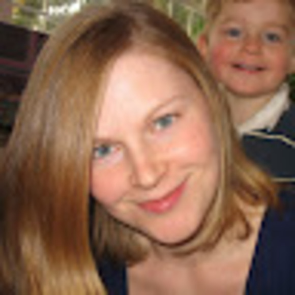 Profile Picture of Marnina Kammersell (@azohri) on Poshmark