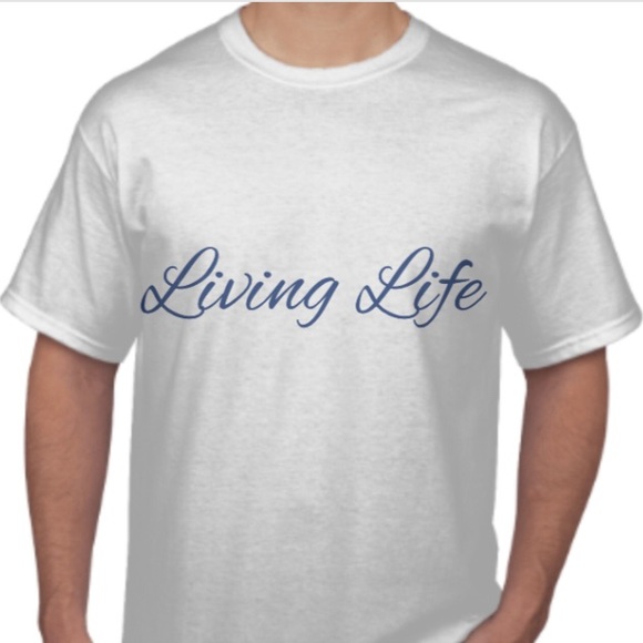 Profile Picture of Isabel Rosado (@isa21a) on Poshmark