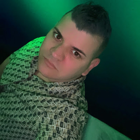 Profile Picture of Jorge luis Perez hechavarria (@jitoph1991) on Poshmark