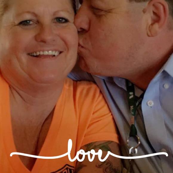 Profile Picture of Tammie Pfantz (@tammiepfantz) on Poshmark