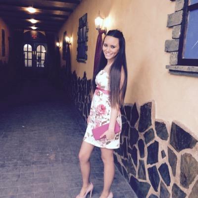 Profile Picture of Anabel Dólera Ayala (@AnaDolera) on Twitter