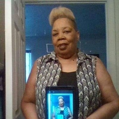 Profile Picture of Roberta Boyd (@Roberta24189350) on Twitter