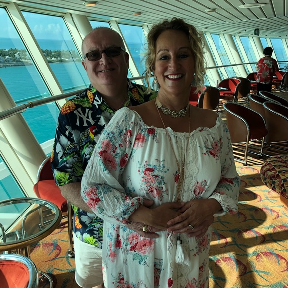 Profile Picture of Samina Barbieri (@barbiers) on Poshmark