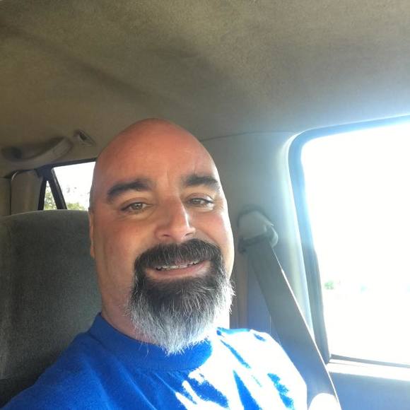 Profile Picture of David David (@davidavitia73) on Poshmark