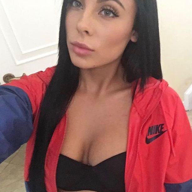 Profile Picture of LINDA DAIRUS (@linda_dairus) on Tiktok