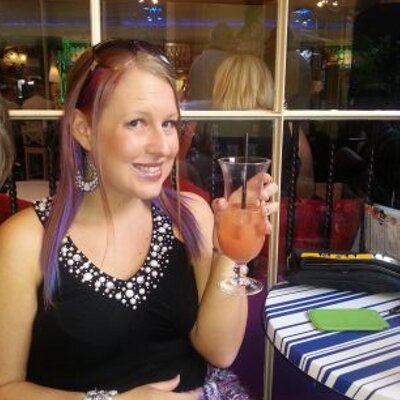 Profile Picture of Crystal Day (@crystalday7) on Twitter