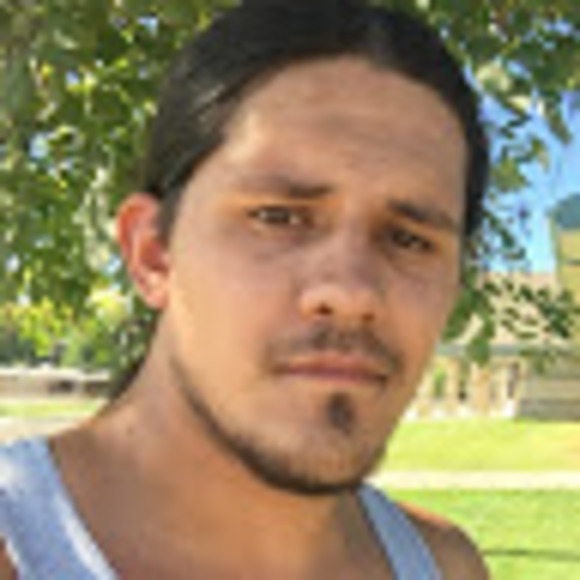 Profile Picture of Benjaminmaui Valencia (@benjaminb553) on Poshmark