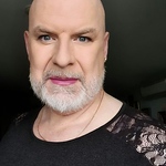 Profile Picture of Feminine Pantyhosed Man (@craigette pleasance) on Flickr