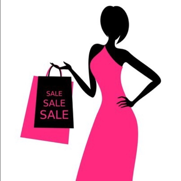 Profile Picture of Gigi Kinsey (@therandomresell) on Poshmark