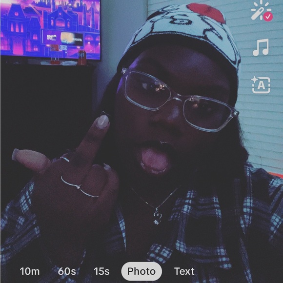 Profile Picture of Rybekkah Relford (@rybekkahrelford) on Poshmark