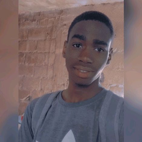 Profile Picture of Zachary Madère (@zakamama37) on Tiktok