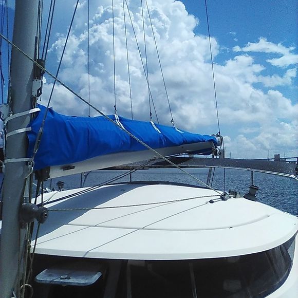 Profile Picture of Bob Johns (@crj70118) on Poshmark