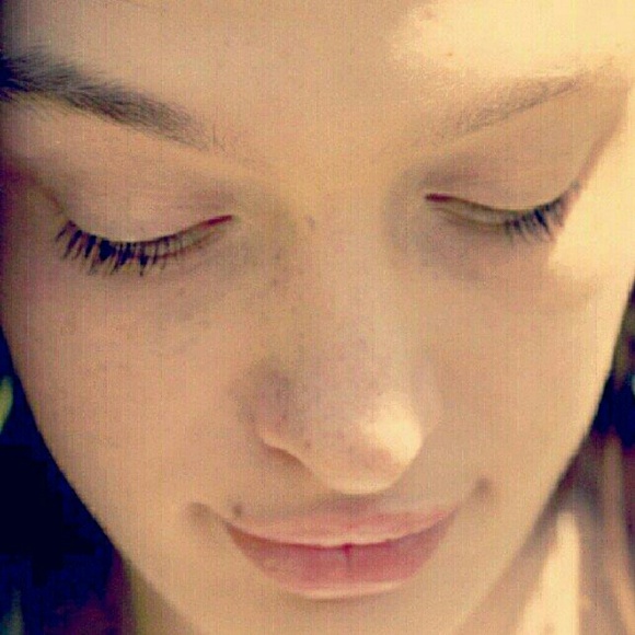 Profile Picture of Barbara Branicki (@babasticky37) on Poshmark