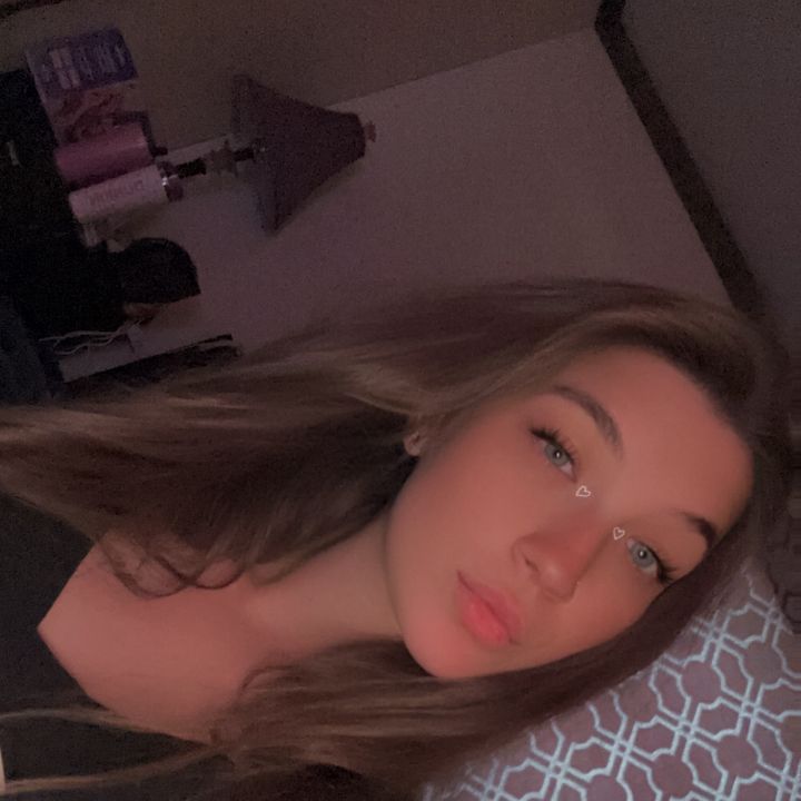 Profile Picture of Chrissy Bate (@chrissybate) on Tiktok